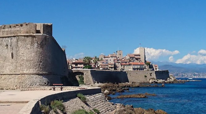 Antibes