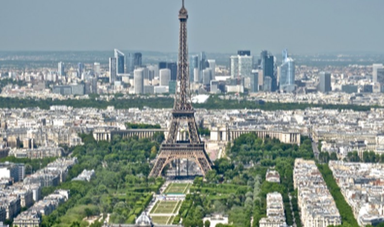 Vue de Paris avec la tour Eiffel